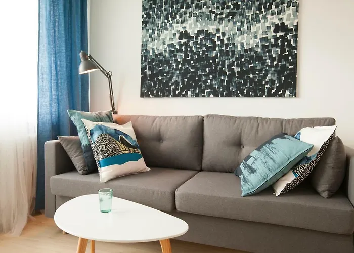 Apartment Heaven In 2 *