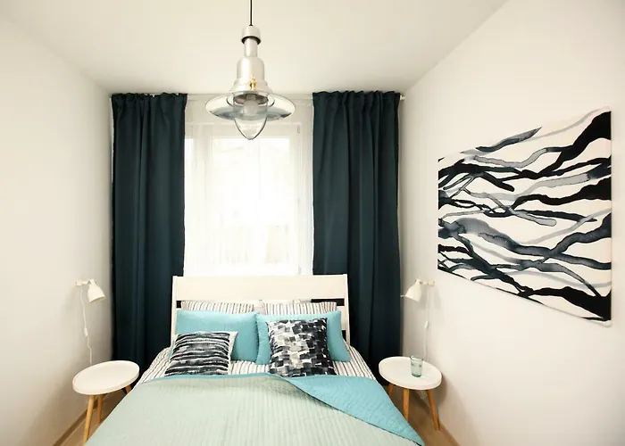 Apartment Heaven In 2 *